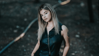 Robes corsetées de style victorien – romantisme et élégance à la sauce gothique